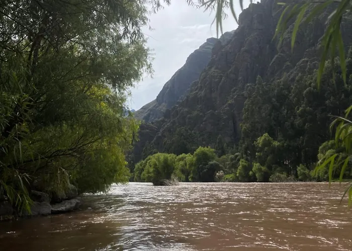 Awki Wasi - Sacred Valley Camping *